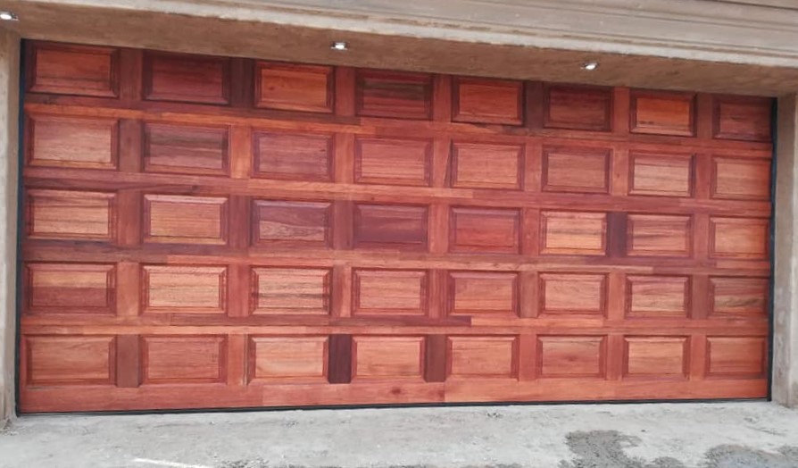 Double Wooden Door 2